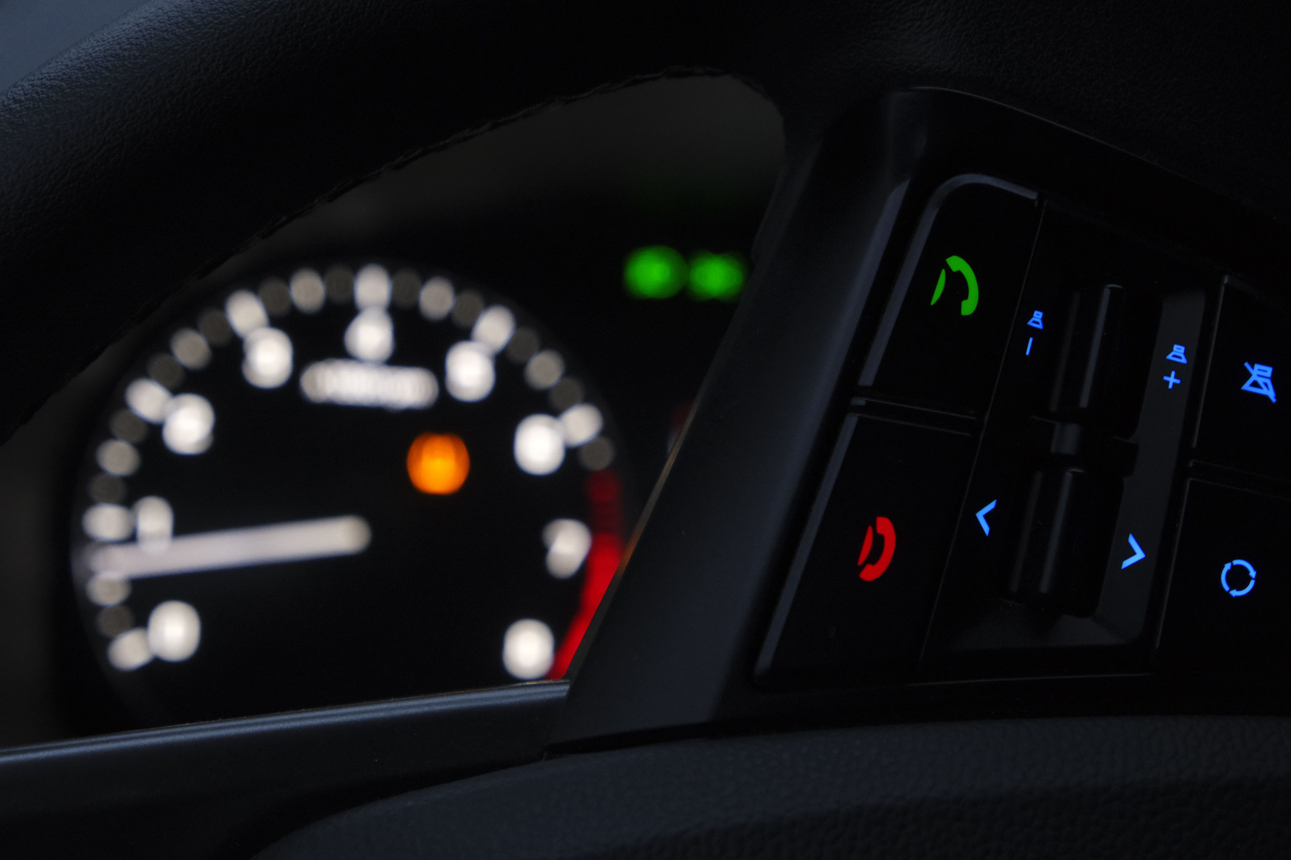 Interfacce comandi al volante