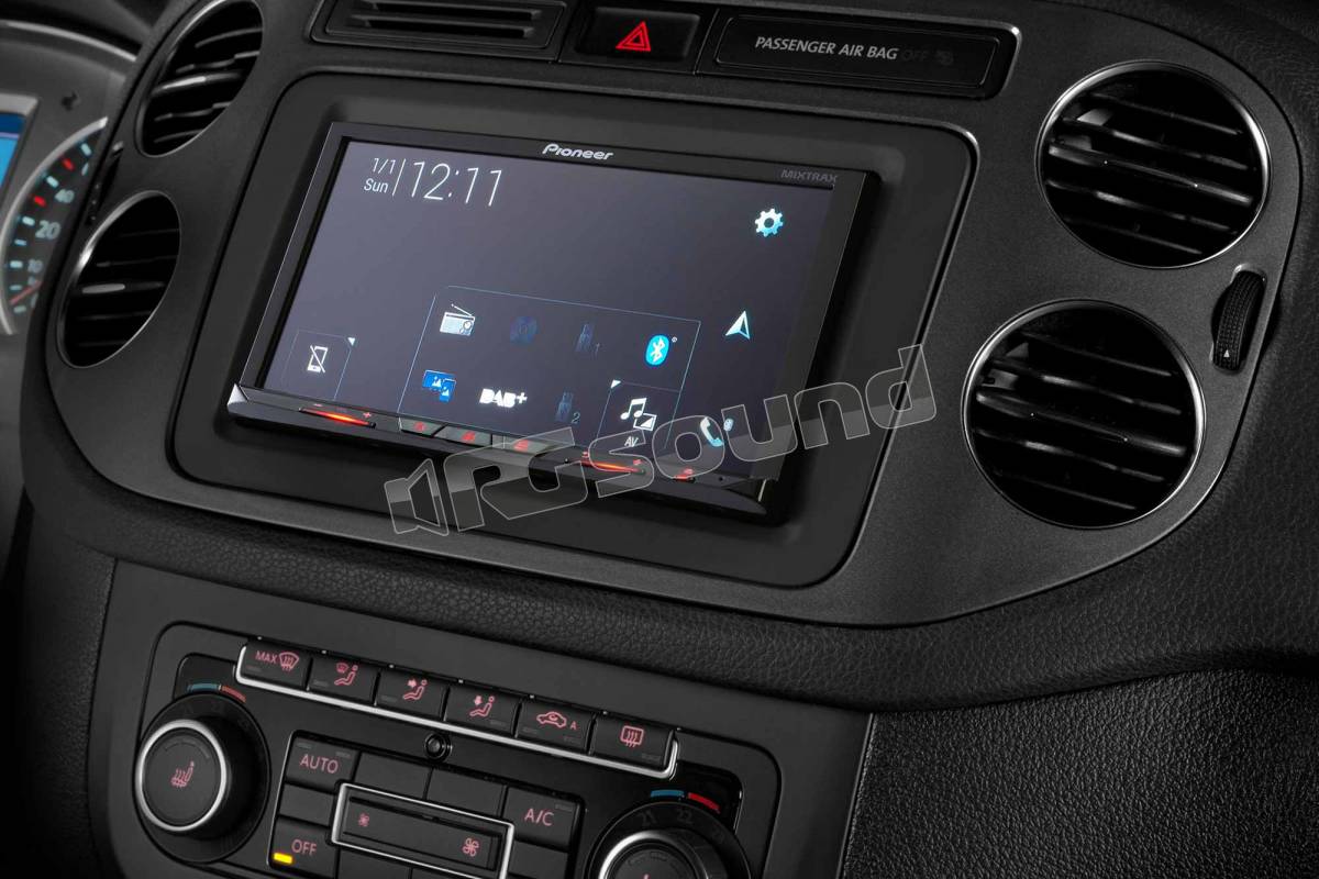 Pioneer AVIC-Z820DAB-C