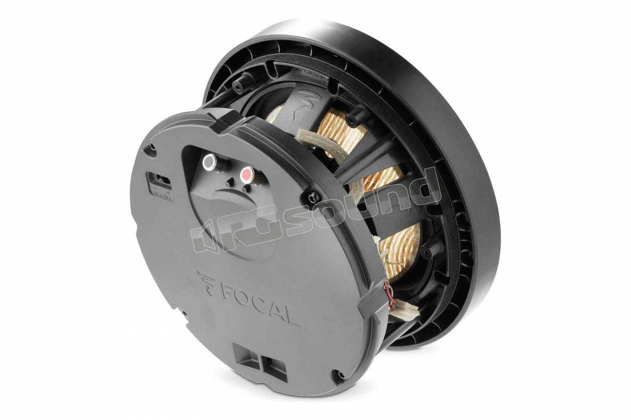 Focal 300ICW8