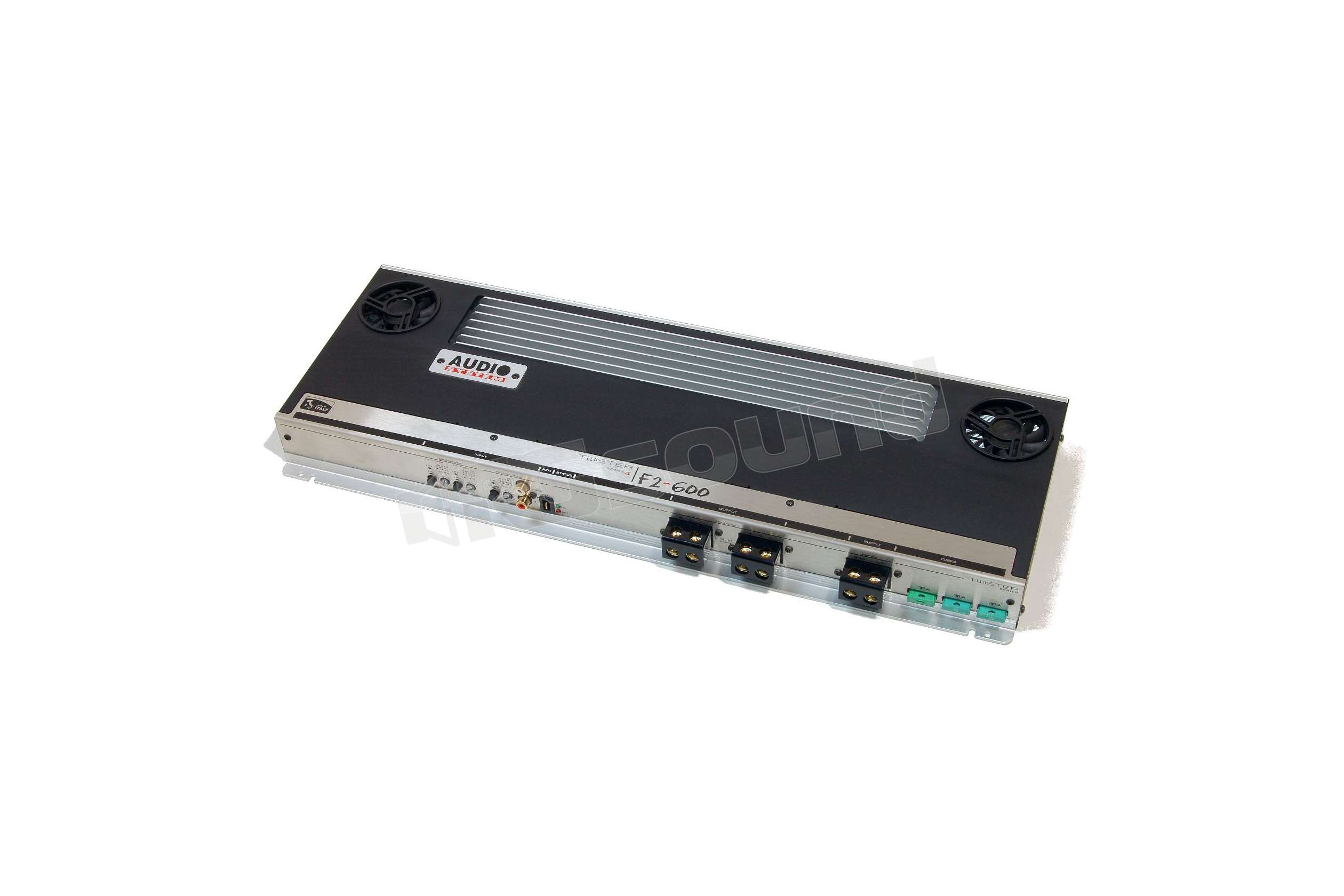 Amplificatore marino serie Signature a 6 canali da 1500 Watt - Fusion